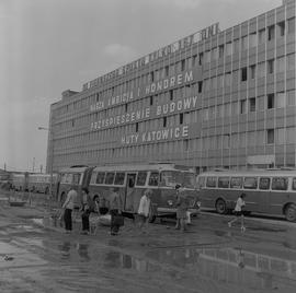 biurowiec na terenie budowy Huty Katowice