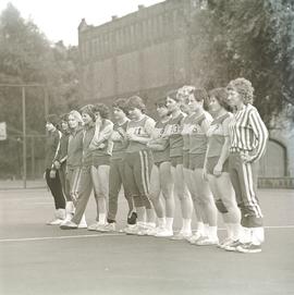 Trening piłkarek ręcznych IKS Ślęza Wrocław