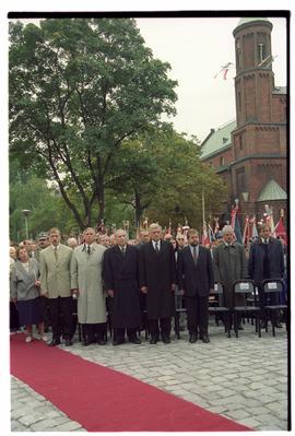 Uroczystość odsłonięcia i poświęcenia pomnika