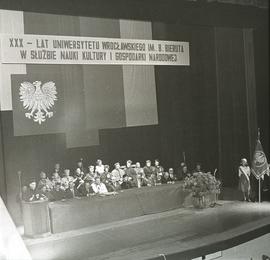 Inauguracja roku akademickiego 1975/1976 na Uniwersytecie Wrocławskim połączona z obchodami jubil...