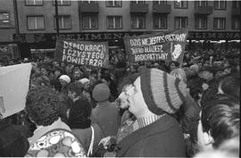 Demonstracja w rocznicę stanu wojennego 1988